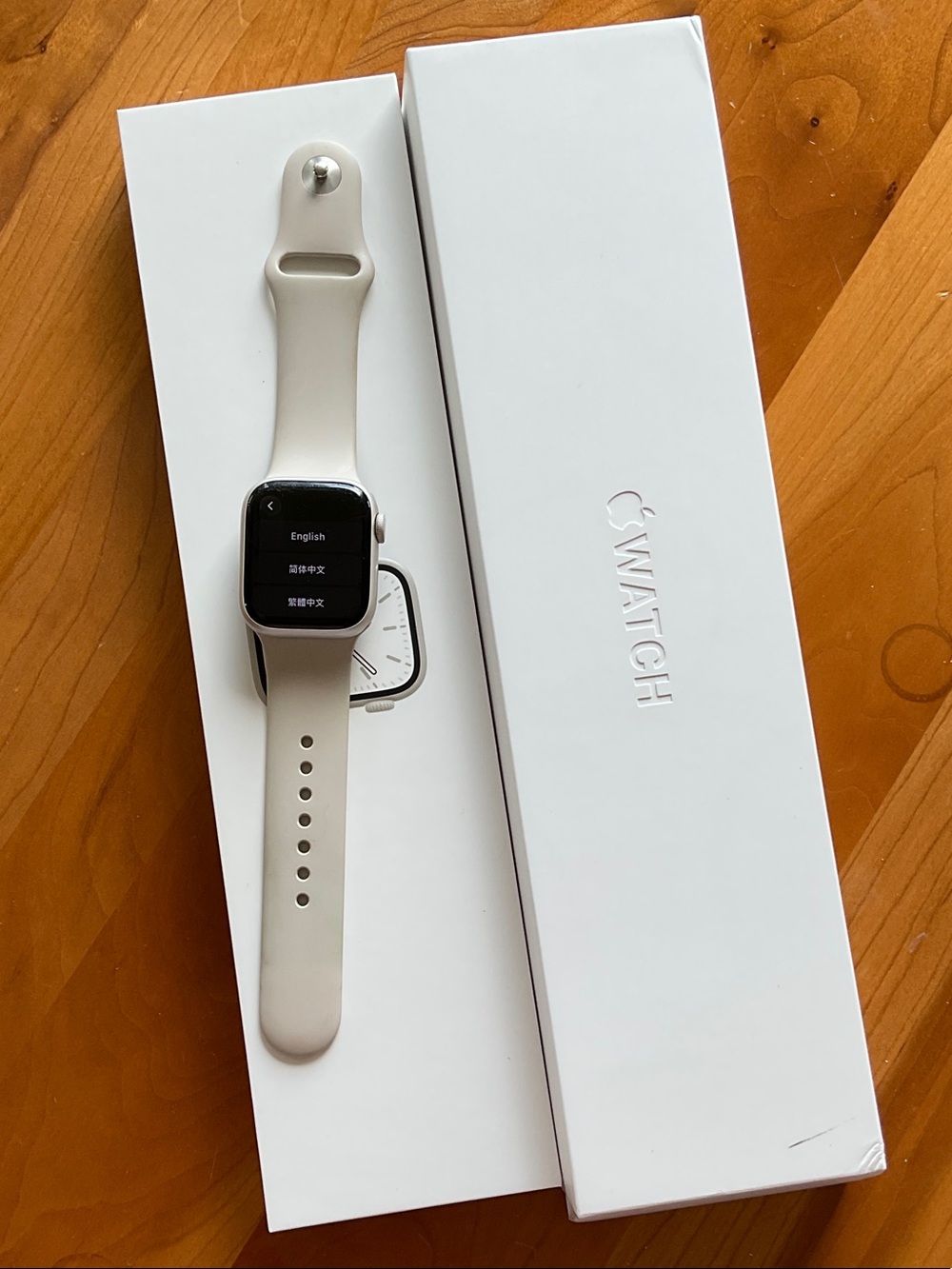 Apple Watch Series 7 - Picture 2 of 4